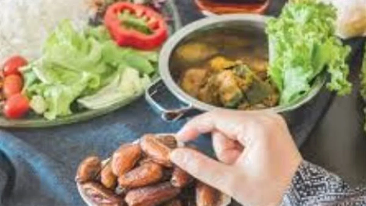 فلكياً في 2026.. البحوث الفلكية تحدد موعد عيد الفطر ونهاية شهر رمضان باليوم